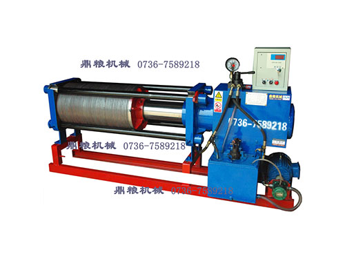新型全自動(dòng)臥式液壓榨油機(jī)，翻杠型，不用卸桿省力60%，女士可用