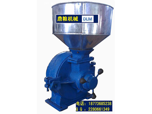 30型磨片式粉碎機(jī)、磨粉機(jī)磨粉機(jī)，磨片式，產(chǎn)量達(dá)1000公斤時(shí),粗細(xì)可調(diào)